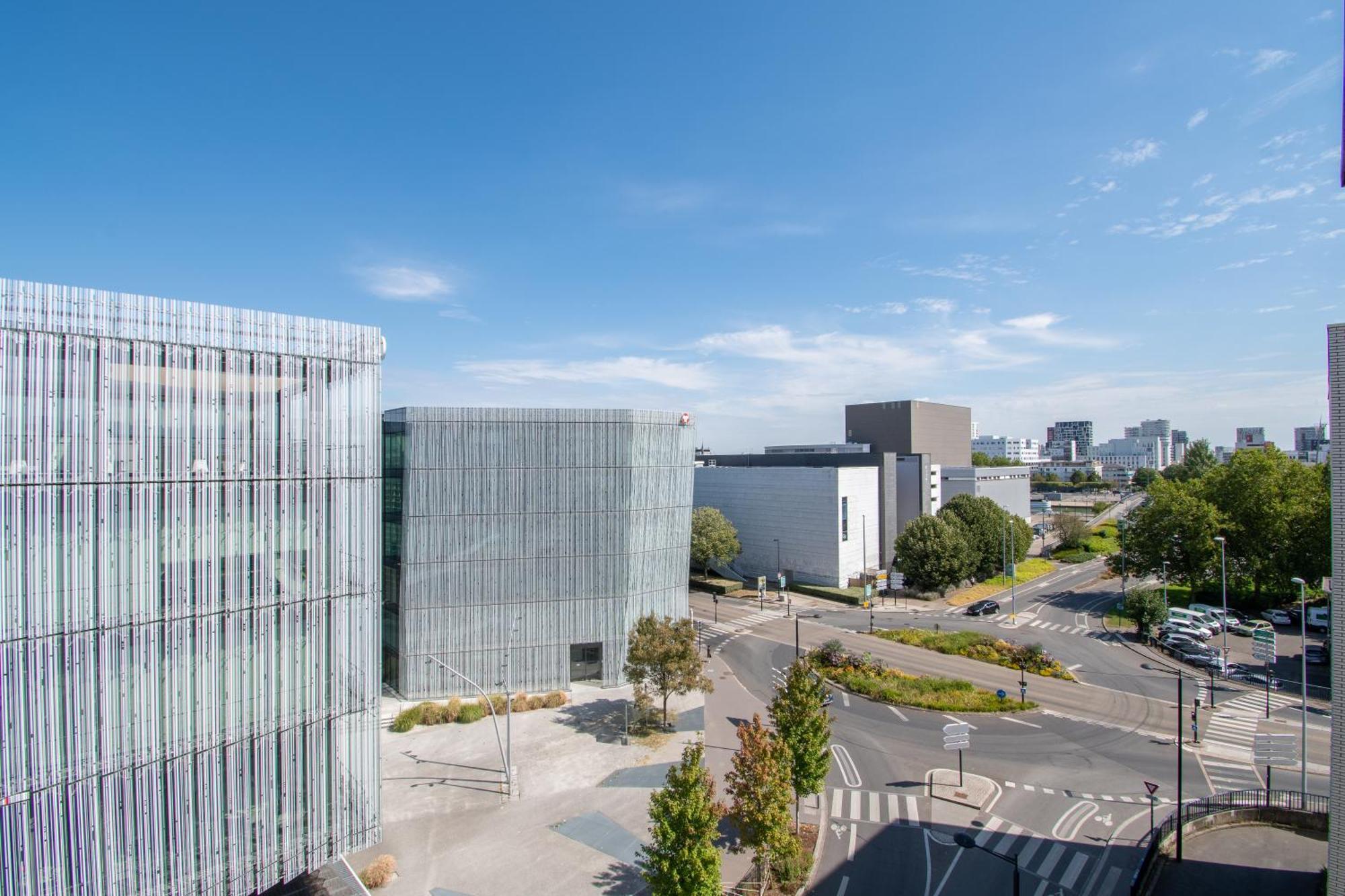 Cosy T2 De 50 M² Centre-Ville Avec Garage & Balcon Nantes Exterior photo
